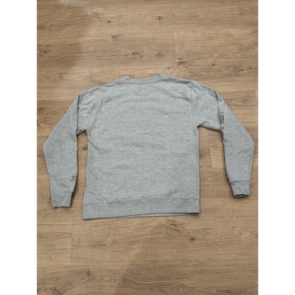 Taylor Swift The Eras Tour Official Pullover Sweatshirt Size Medium - Picture 8 of 8